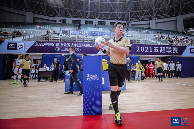 魔鬼高原客场！图赫尔制定战术面临难题 右后卫赖斯或首发